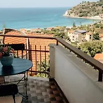펜션 Acquamarina Per Gruppi E Famiglie A Capo Vaticano Costa Degli Dei 산타마리아