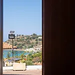 Acquamarina Per Gruppi E Famiglie A Capo Vaticano Costa Degli Dei 펜션 *