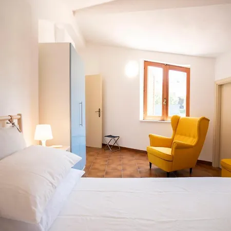 Acquamarina Per Gruppi E Famiglie A Capo Vaticano Costa Degli Dei *