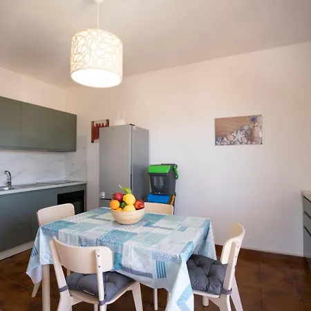 Acquamarina Per Gruppi E Famiglie A Capo Vaticano Costa Degli Dei * Santa Maria