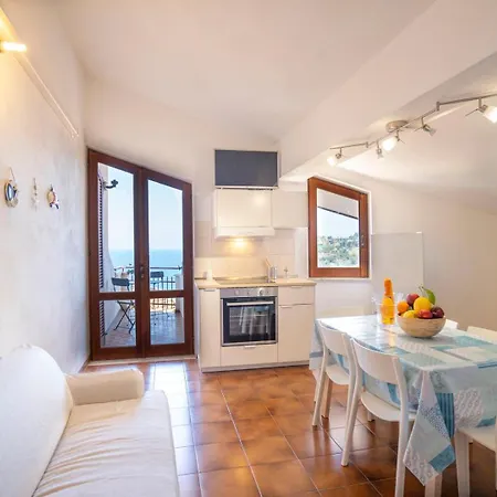 Acquamarina Per Gruppi E Famiglie A Capo Vaticano Costa Degli Dei *