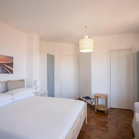 Dom wakacyjny Acquamarina Per Gruppi E Famiglie A Capo Vaticano Costa Degli Dei Santa Maria (Vibo Valentia)