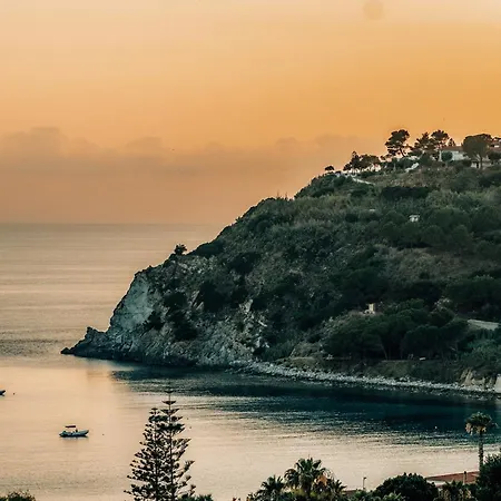펜션 Acquamarina Per Gruppi E Famiglie A Capo Vaticano Costa Degli Dei