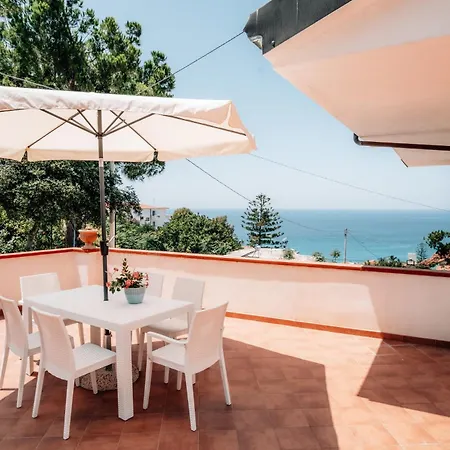 Acquamarina Per Gruppi E Famiglie A Capo Vaticano Costa Degli Dei Casa vacanze *