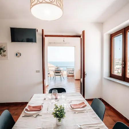Acquamarina Per Gruppi E Famiglie A Capo Vaticano Costa Degli Dei Casa vacanze