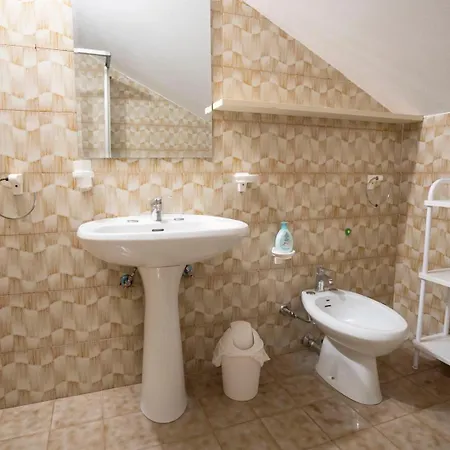 Acquamarina Per Gruppi E Famiglie A Capo Vaticano Costa Degli Dei Holiday home Santa Maria (Vibo Valentia)