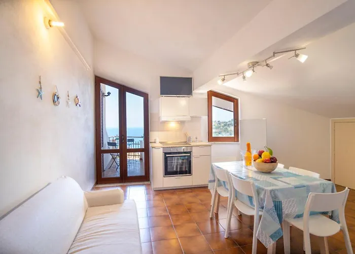 Acquamarina Per Gruppi E Famiglie A Capo Vaticano Costa Degli Dei *