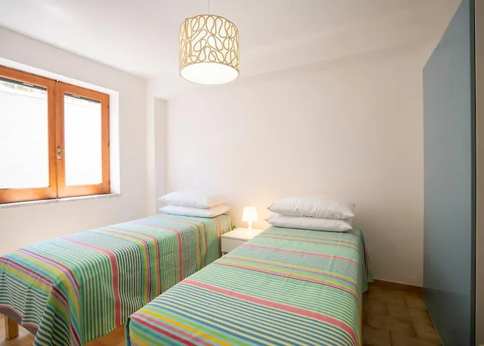 بيت للعطل Acquamarina Per Gruppi E Famiglie A Capo Vaticano Costa Degli Dei سانتا ماريا